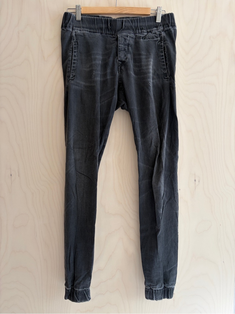 R13 Women’s Straight Leg Jeans in Washed Black